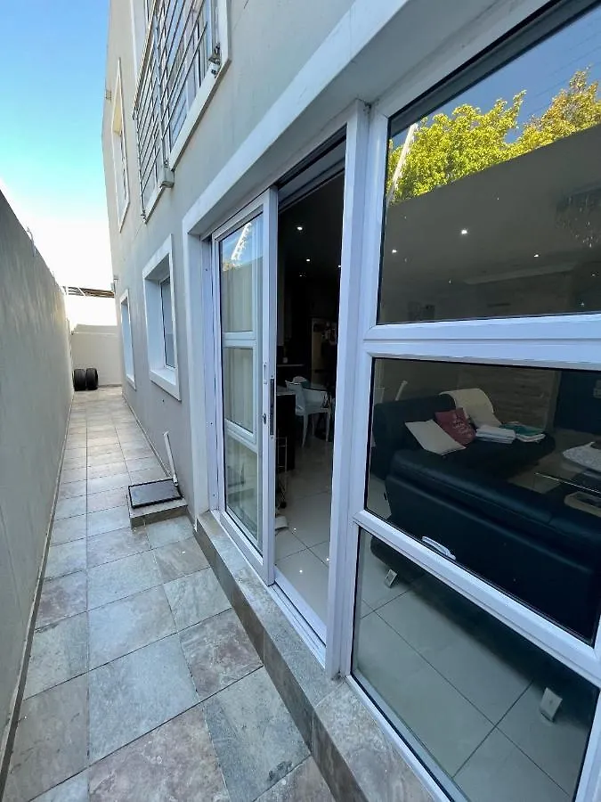 Stylish, Large & Modern Villa In Claremont Cape Town