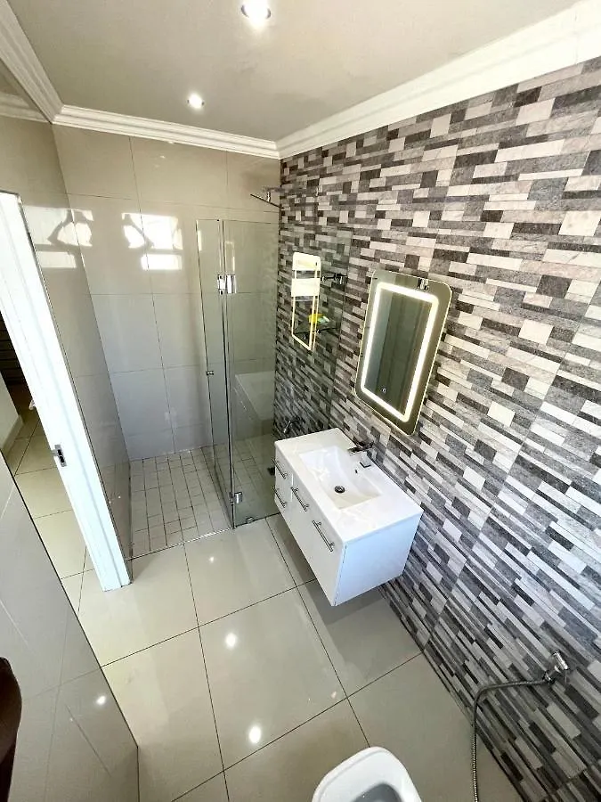 Stylish, Large & Modern Villa In Claremont Cape Town